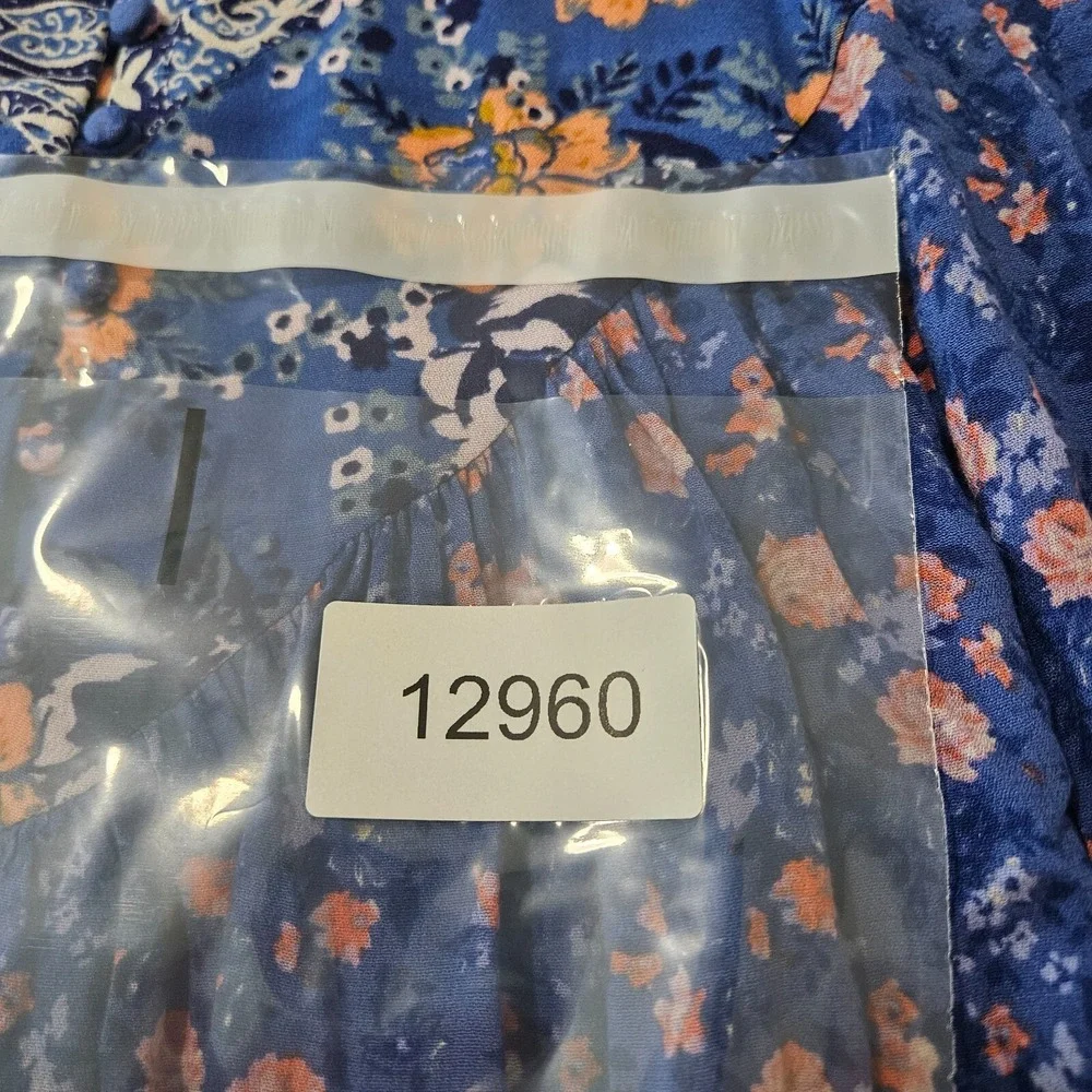 Free People Boho‎ Top Blouse Women XS Long Sleeve Floral Blue Preppy
